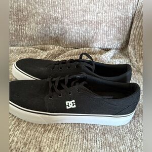 DC Trase TX Black Skate Shoes Mens Size 11 Skateboard NWOT